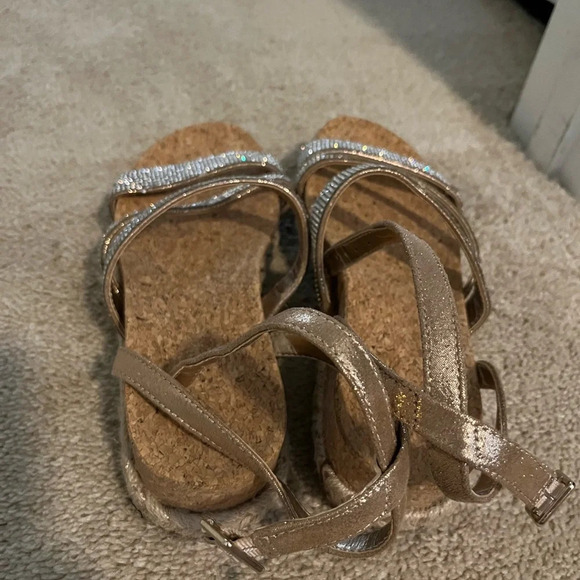 Sparkle Sandals - Picture 3 of 9